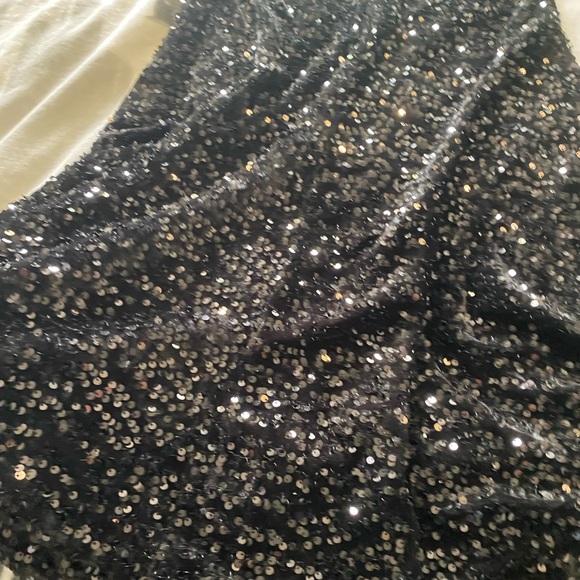 NWOT Weddings, Proms and Elegant Evenings Dress (Size L and XL) - Picture 6 of 8